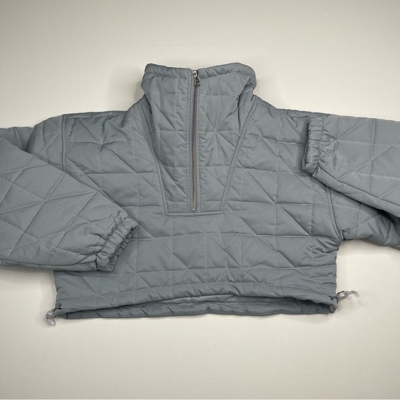 L'ACADEMIE Quinn Cropped Pullover Jacket Puffer Blue Street Date Winter Fall New - Picture 2 of 14